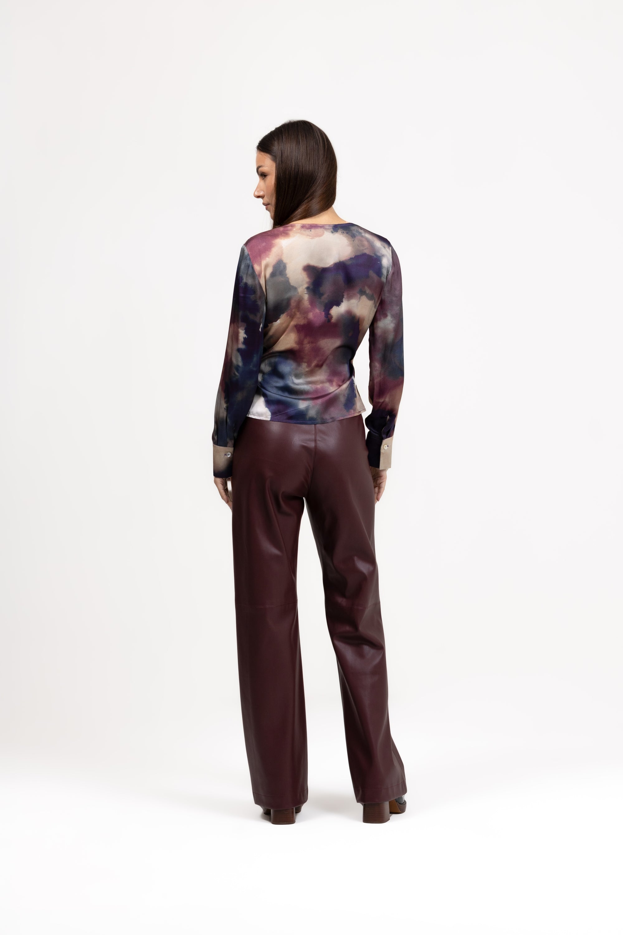 Pantalone regular similpelle