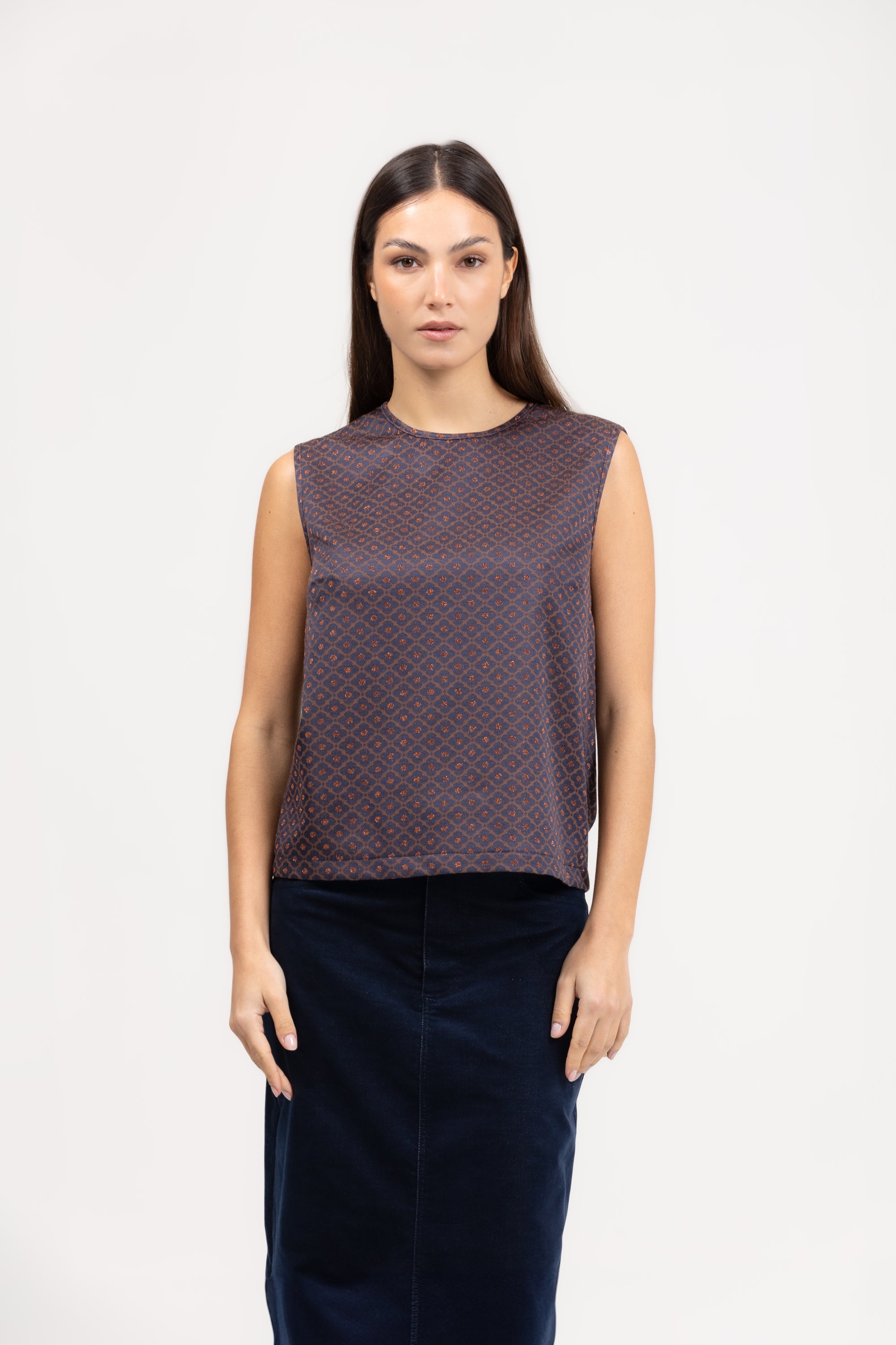 Blusa smanicata jacquard